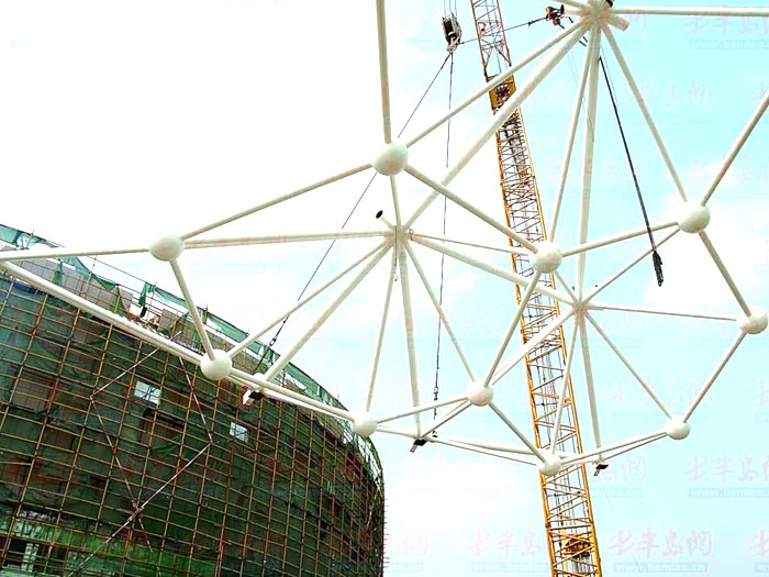 丹阳体育馆网架安装